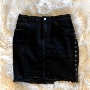 H&M Studded Pencil Skirt